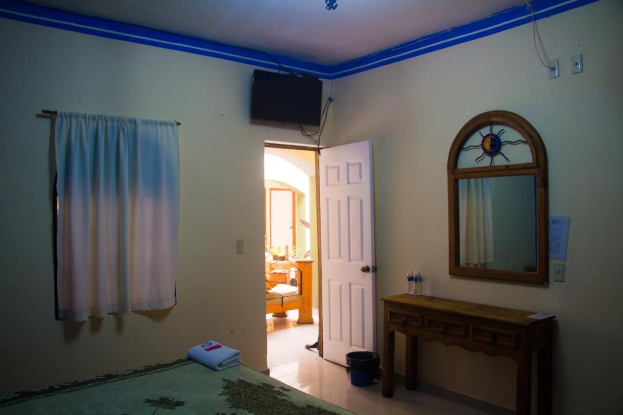 Hotel Morelos コリマ エクステリア 写真